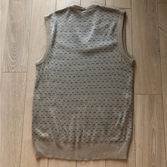 Vintage Beige Grandpa Sweater Vest Made in Canada - Picture 3 of 8